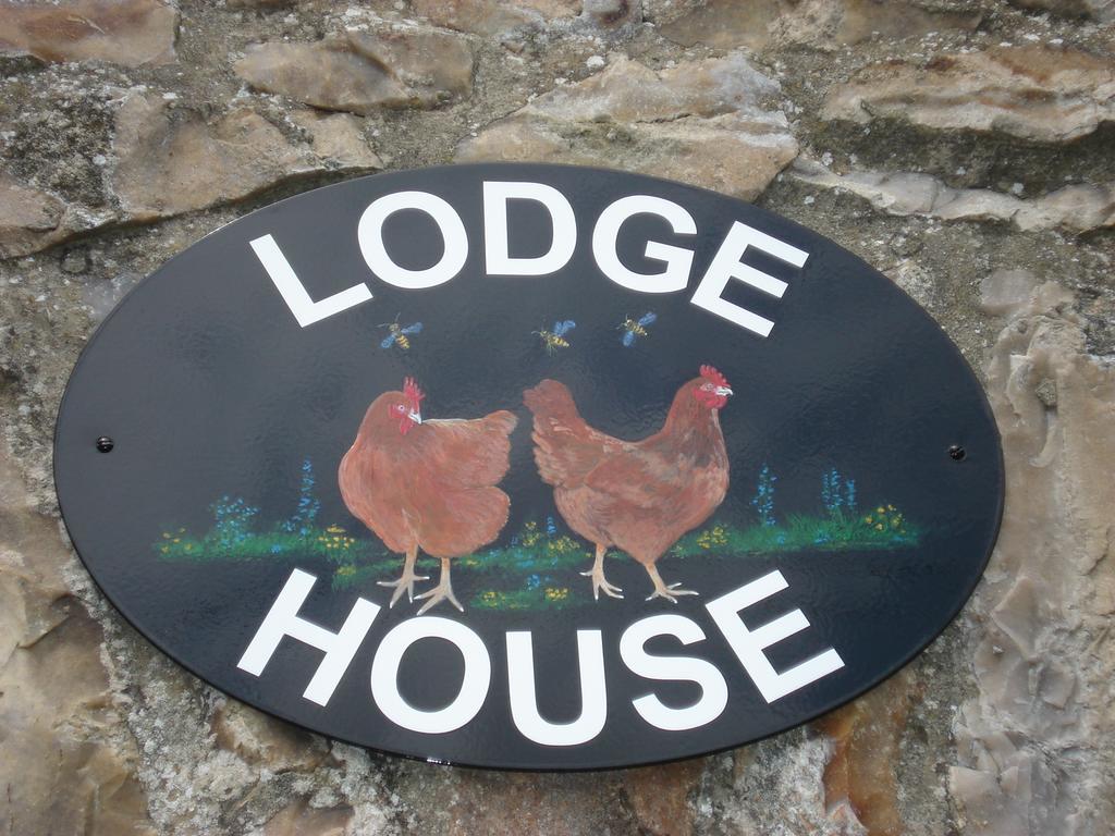 Lodge House B&B Buckland St Mary Exterior photo